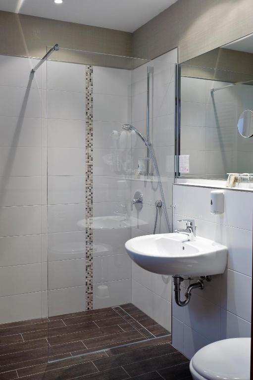 Hotel Pfeffermuehle Borchen Room photo